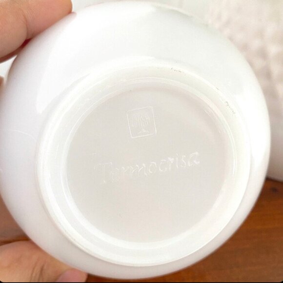 Vintage Termocrisa Red Gingham Tulip Milk Glass Cereal Soup Nut Bowl - Picture 4 of 5